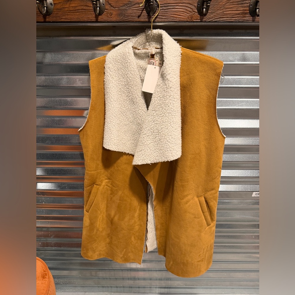 Grace &Emma vest woman’s size M/L - Picture 2 of 4